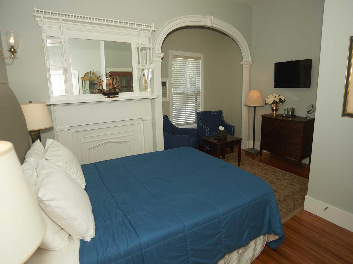 ニューポート Bellevue House Bed & Breakfast エクステリア 写真